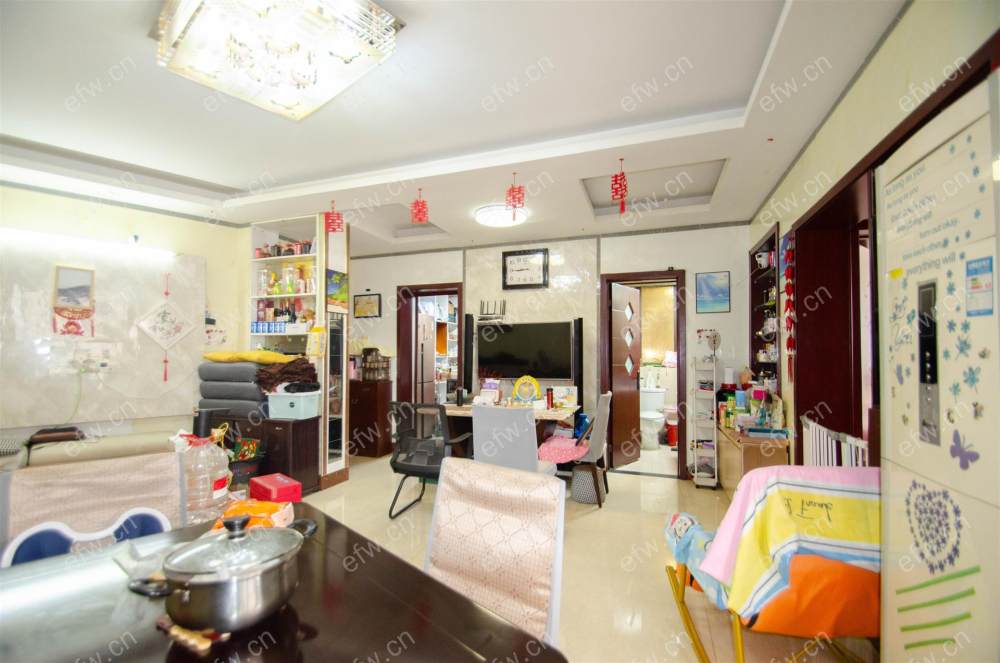 城西花园靠近白金汉爵的二房