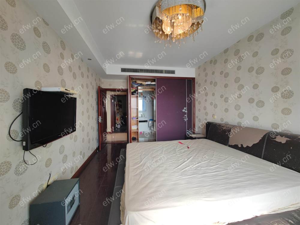 华夏豪门（君怡花苑） 经典3房 东边户 全明 精装修！