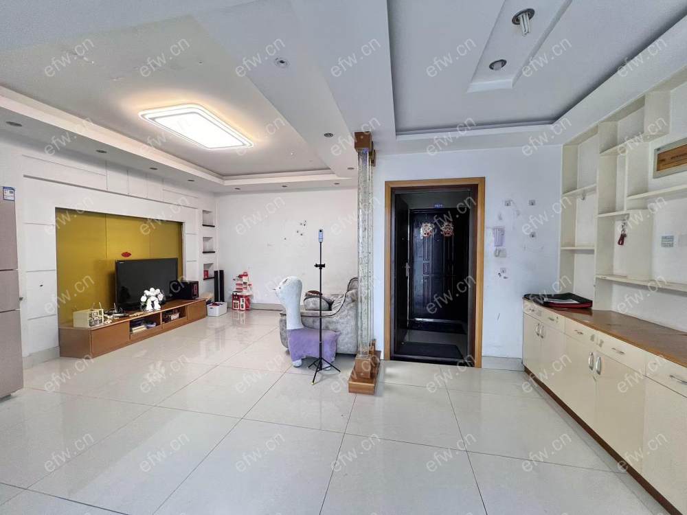 小高层一梯两户，看中可以谈，靠刘潭双地铁