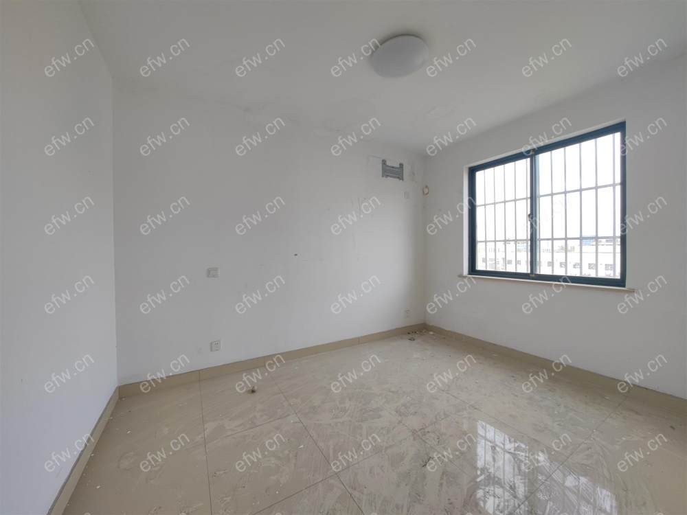 顶复,户型正气,采光好,诚心出售