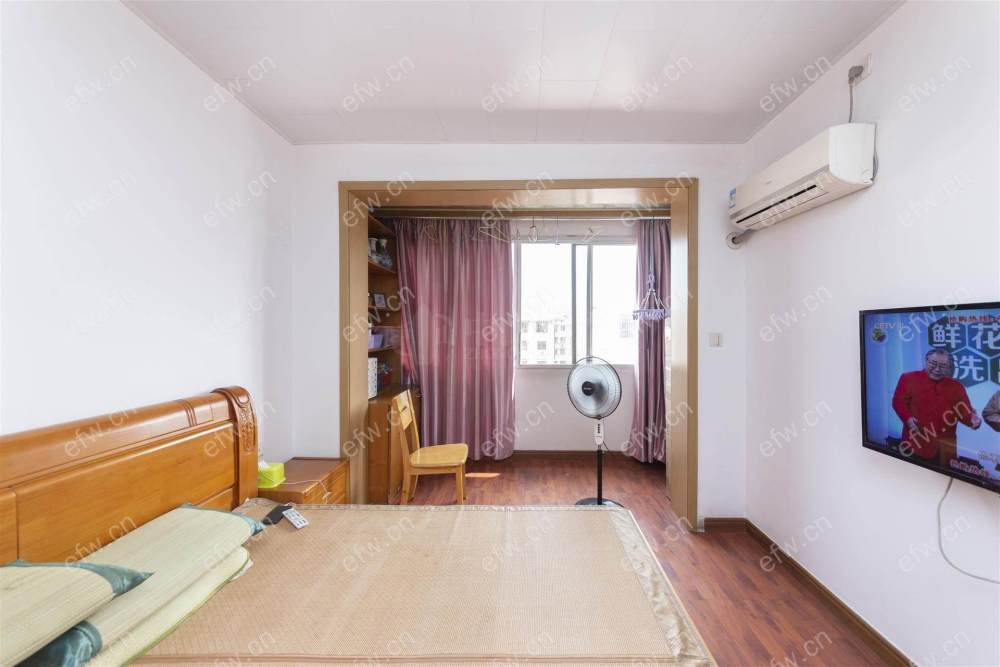 叙丰里 温馨小家 客厅带窗 精装自住 50万价可商