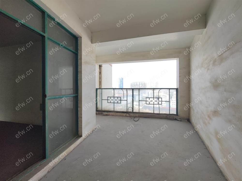 华夏豪门(君怡花苑) 3室2厅