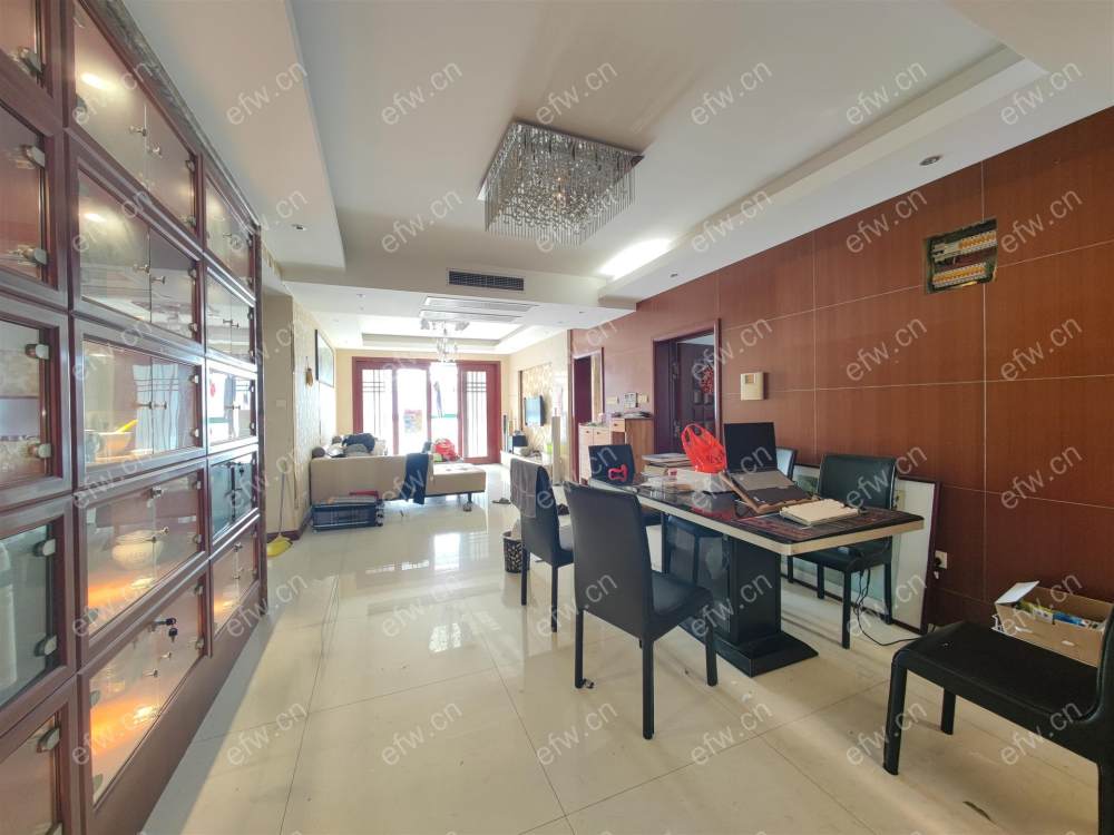 华夏豪门（君怡花苑） 经典3房 东边户 全明 精装修！