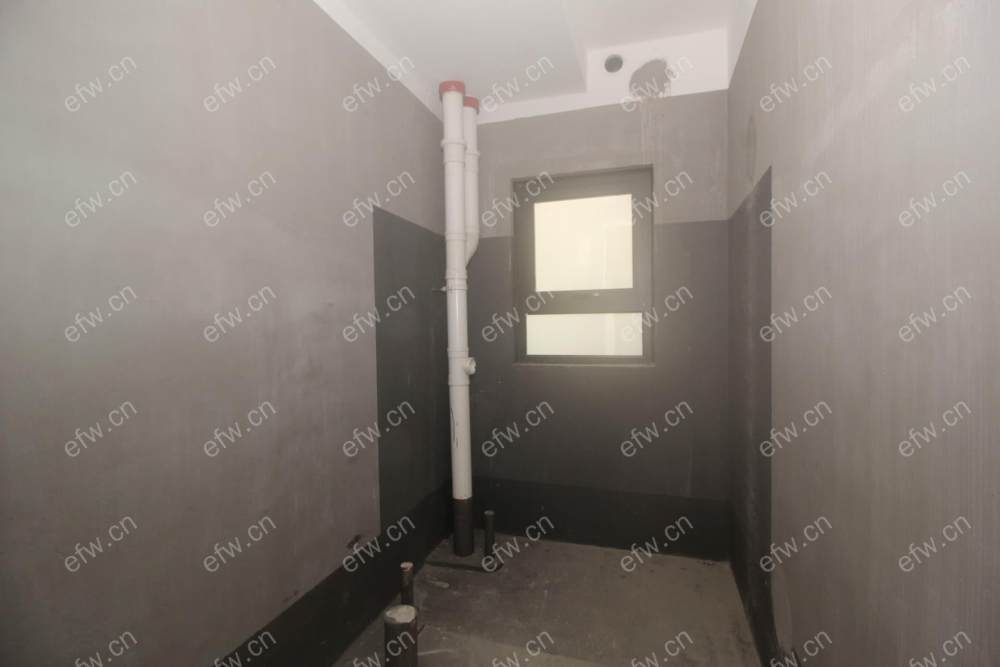 带花园，包车位，电梯洋房，配套成熟