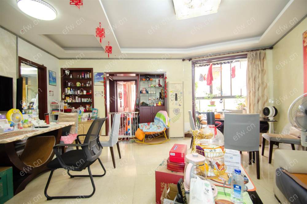 城西花园靠近白金汉爵的二房