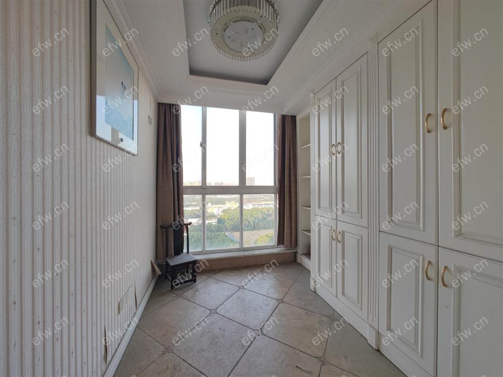 精装修 拎包入住