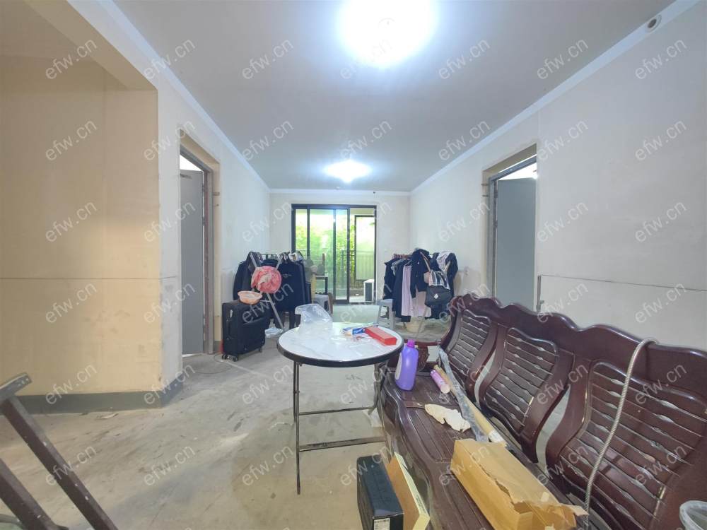 小房子   大院子   再送地下室