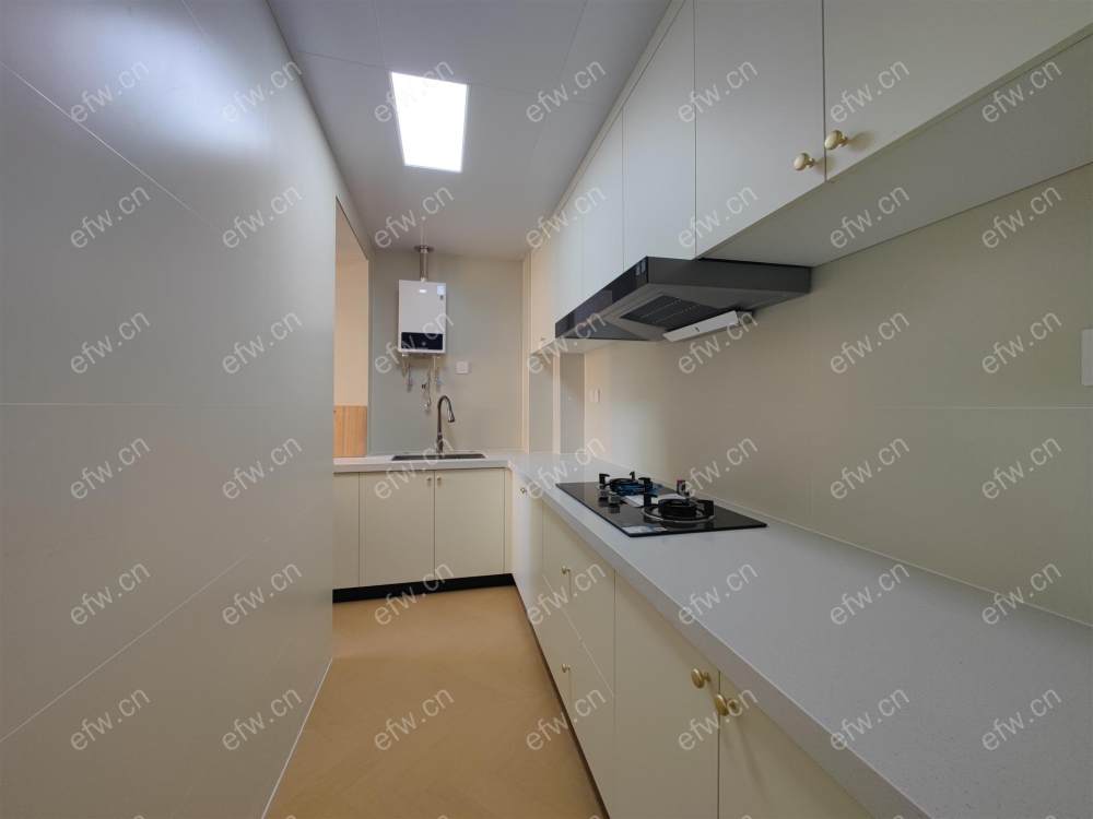 精装修拎包入住