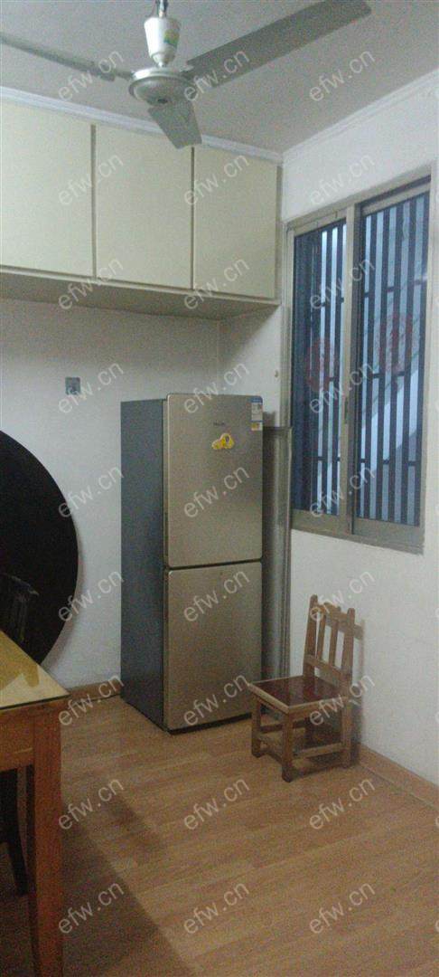 盛岸一村靠近惠山古镇的二房