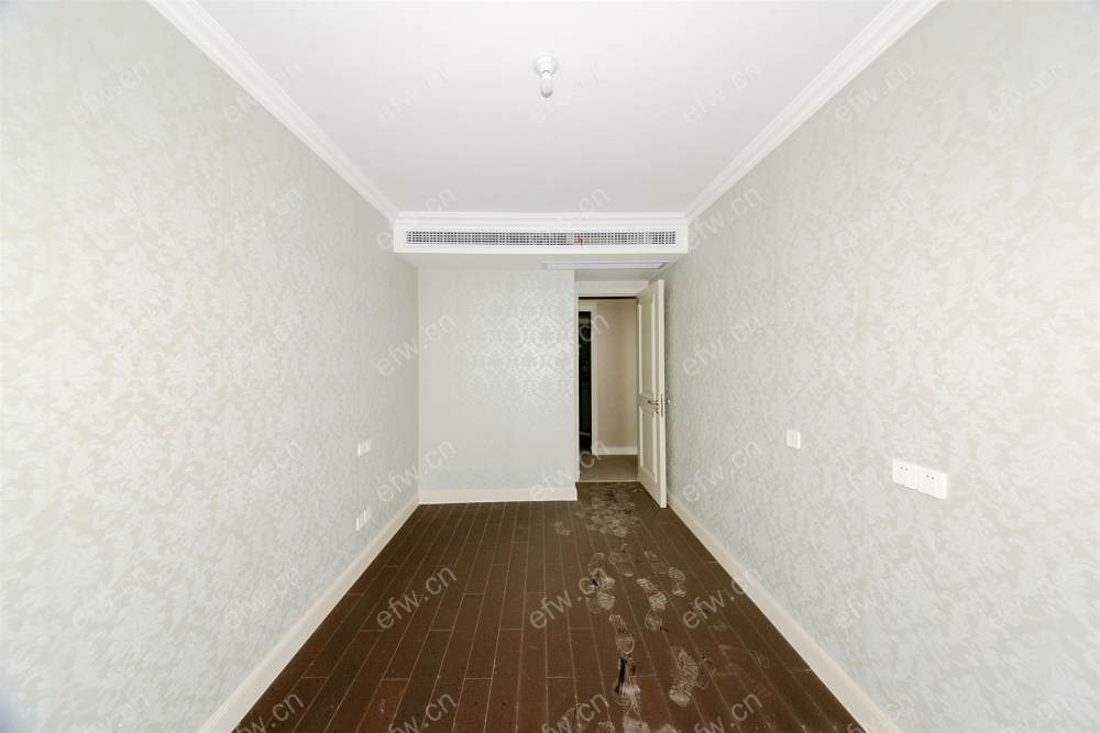 融创山湖院墅(溪岸景园一区100-134) 3房 全明户型 另送家电