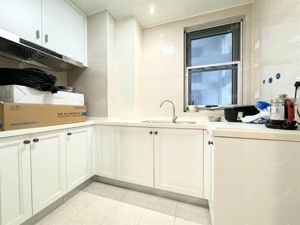 融创玉兰公馆（惠港玉兰苑）二区 经典3房 东边户 全明 精装修！