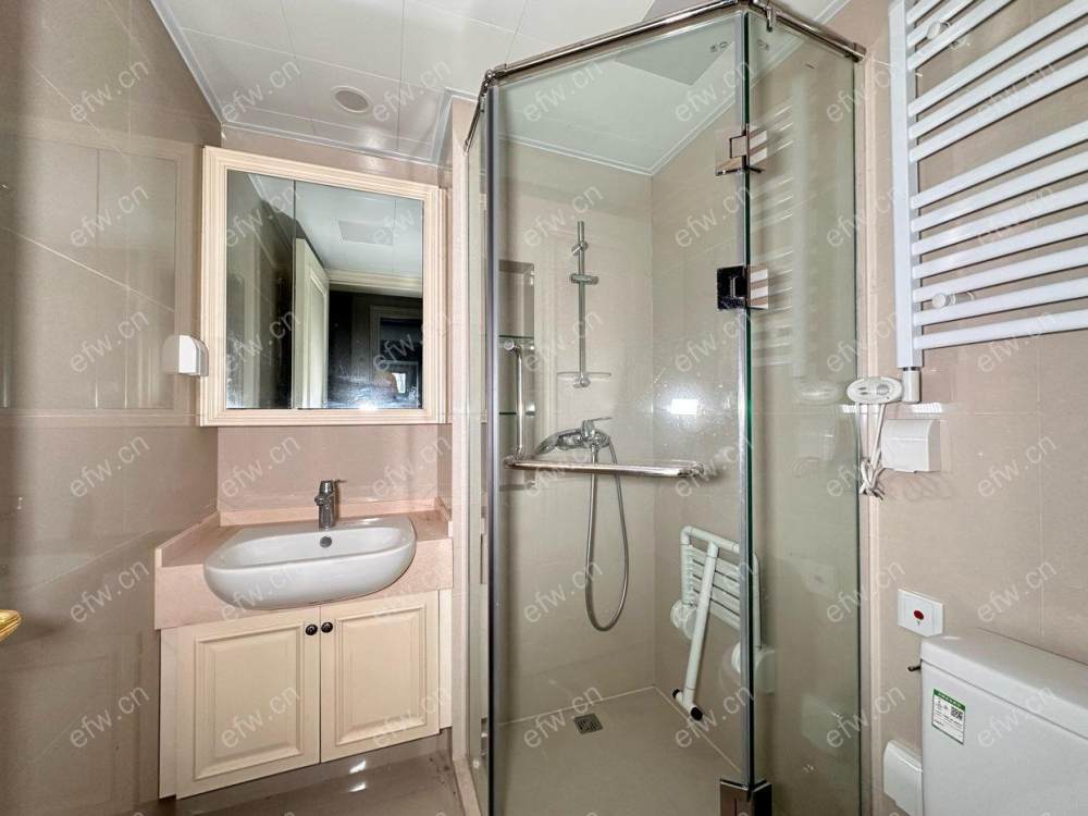 融创山湖院墅(溪岸景园一区100-134) 3房 全明户型 另送家电