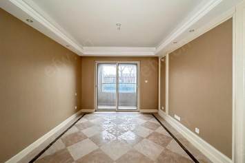 融创山湖院墅(溪岸景园一区100-134)