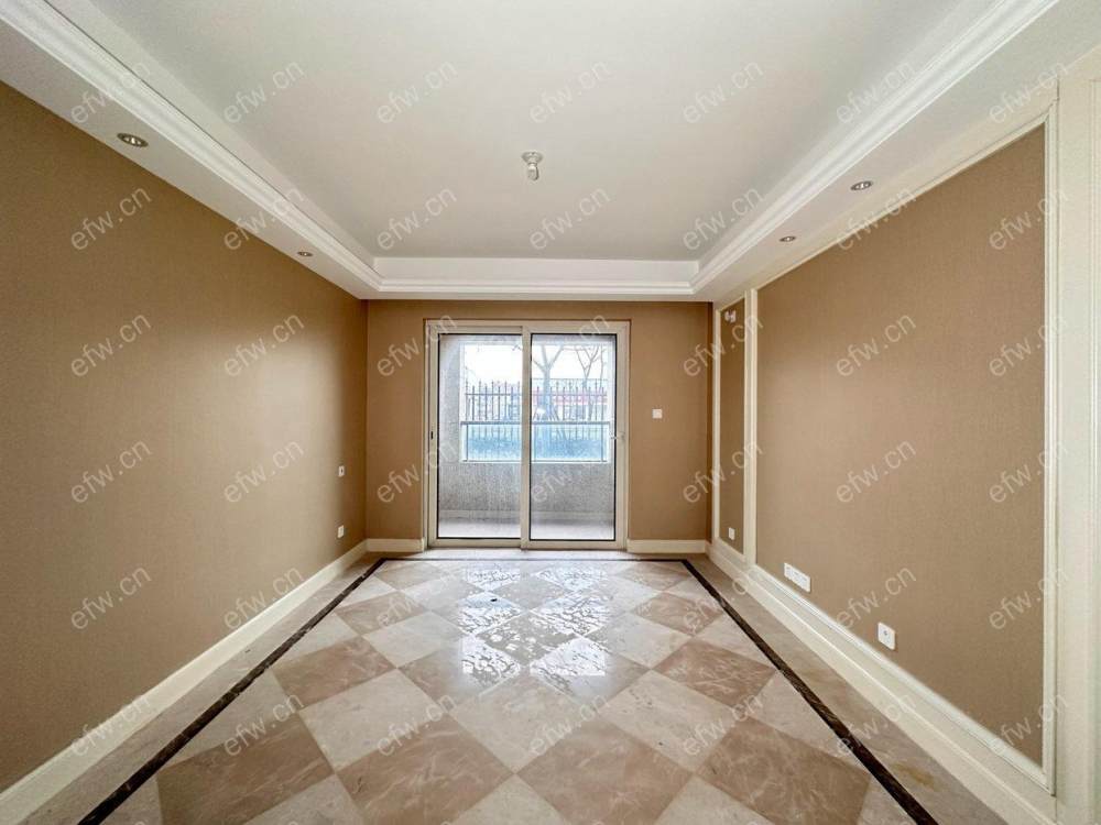 融创山湖院墅(溪岸景园一区100-134) 3房 全明户型 另送家电