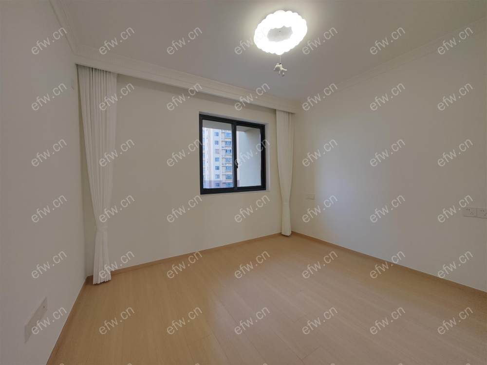 精装修拎包入住