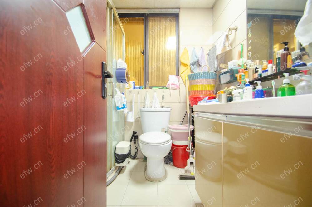 城西花园靠近白金汉爵的二房