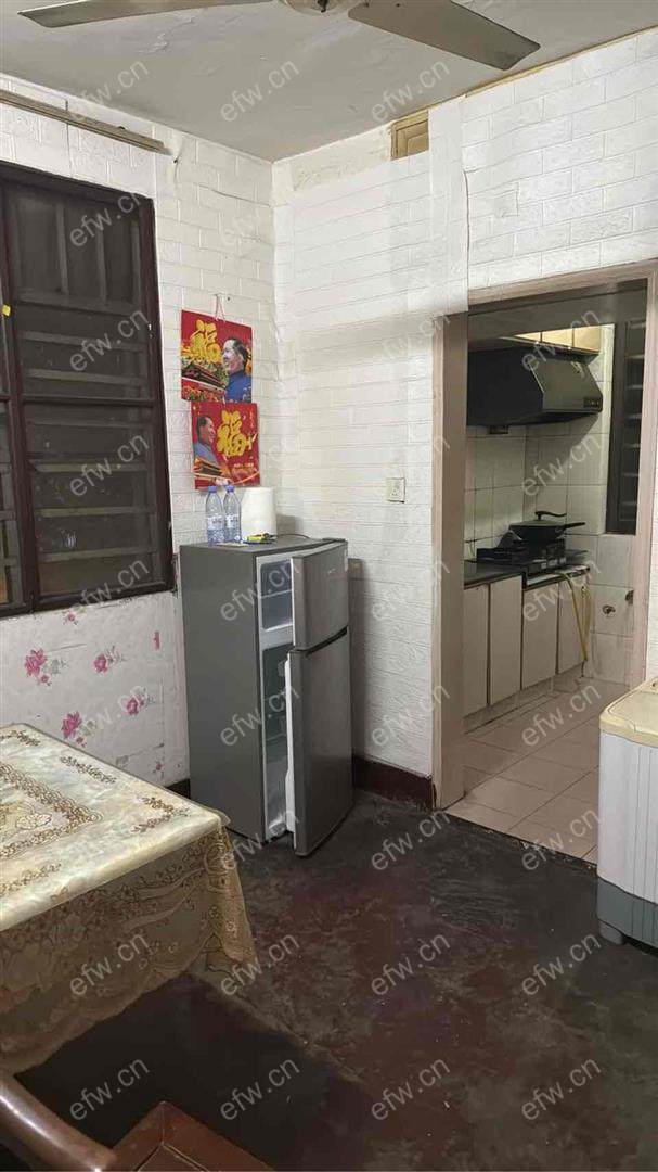 惠龙新村精装1室  随时看房 拎包入住