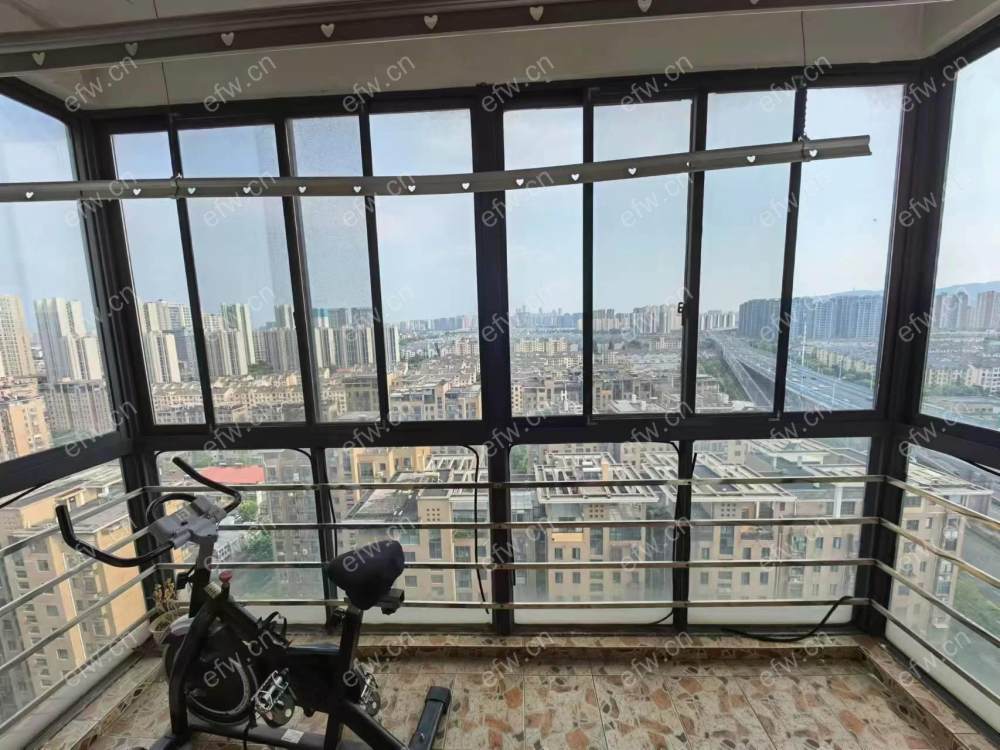 刘潭双地铁口 凤翔馨城 精装2房