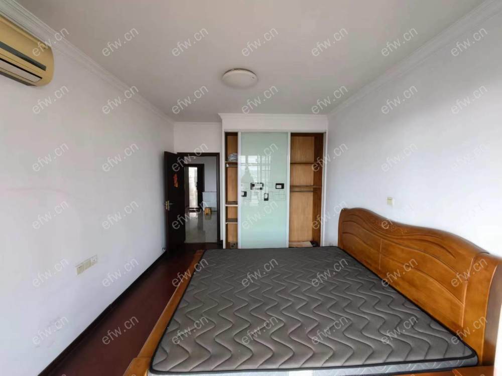 刘潭双地铁口 凤翔馨城 精装2房