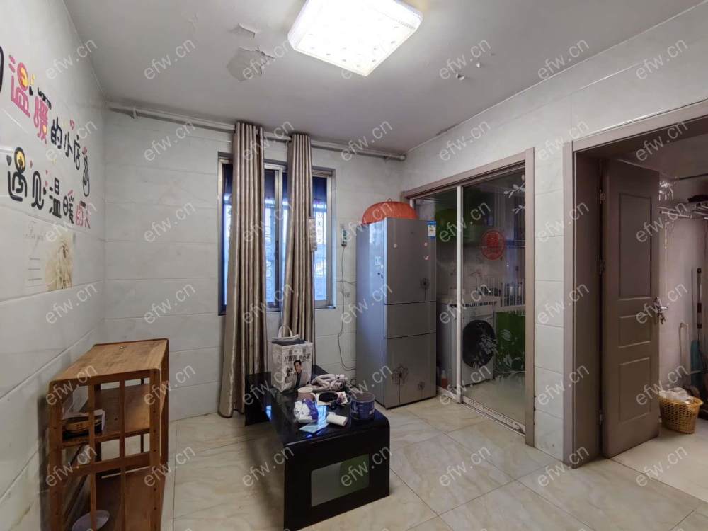 刘潭新村 2室1厅 一楼进出方便可做门店