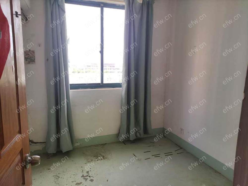 勤新苑精装1室  随时看房 拎包入住