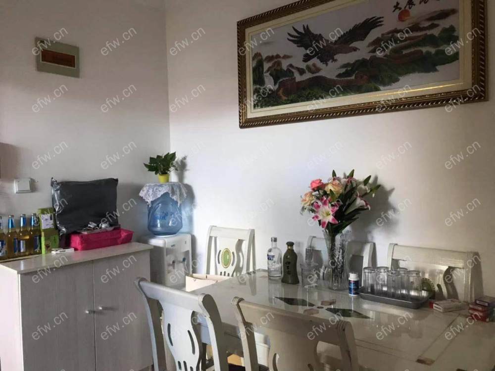 稀缺2房豪装拎包即住,惠龙新村尽享优雅品质,多重阳台+飘窗