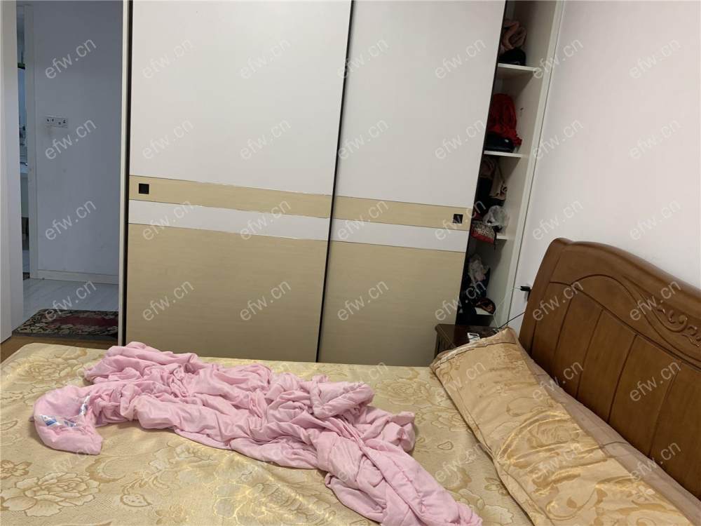 天渝骏园 精装修诚心卖2室2厅