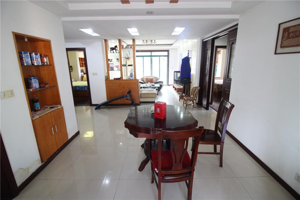 >金锡帝景苑精装3房,中等装修,中等楼层,看房提前约